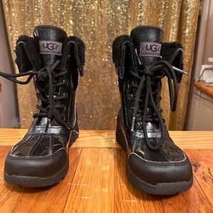 Ugg girls boots